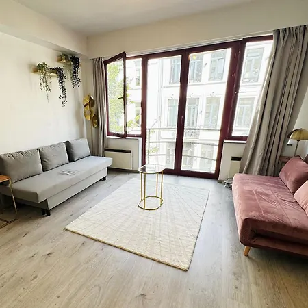 Bright And Central Antwerp Apartments Exterior photo