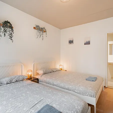 Bright And Central Antwerp Apartments Exterior photo