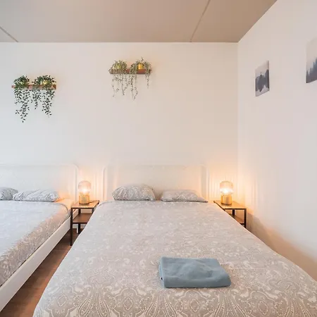 Bright And Central Antwerp Apartments Exterior photo